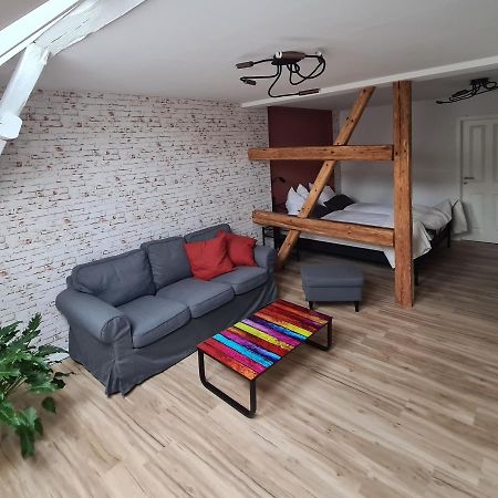 Gaestezimmer Treuen - Bed & Breakfast ภายนอก รูปภาพ