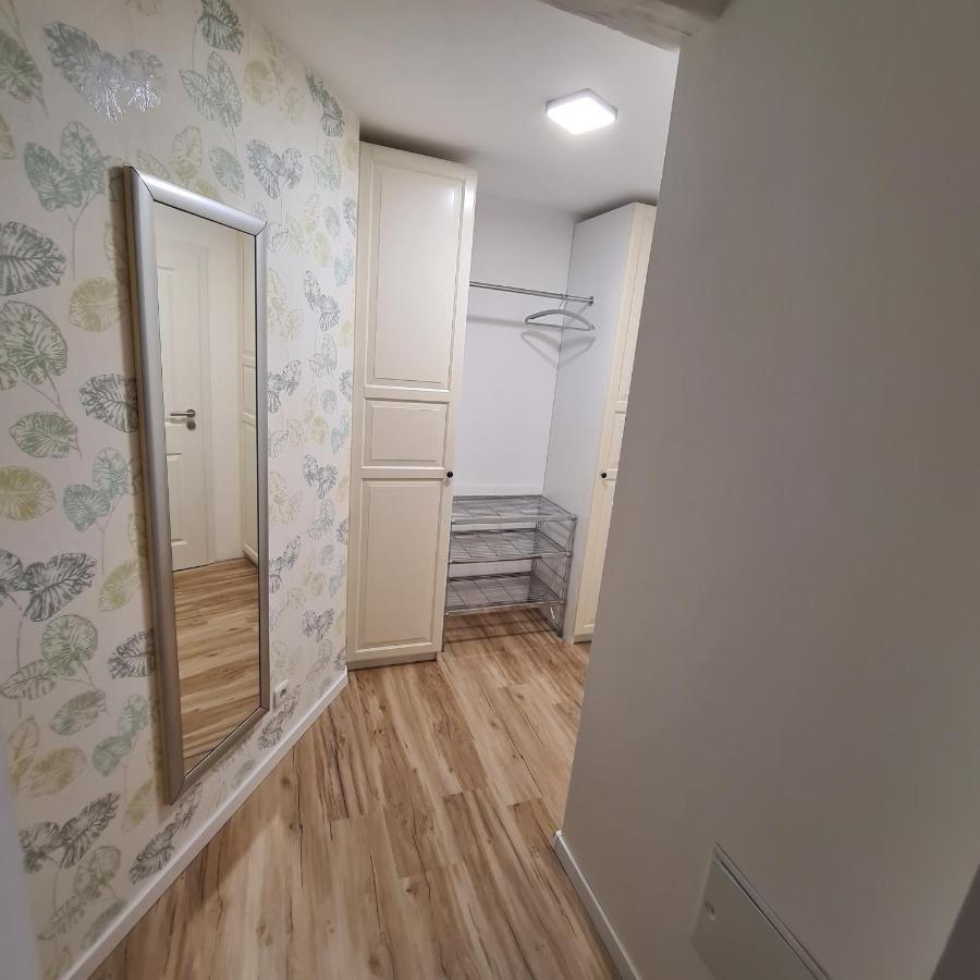Gaestezimmer Treuen - Bed & Breakfast ภายนอก รูปภาพ