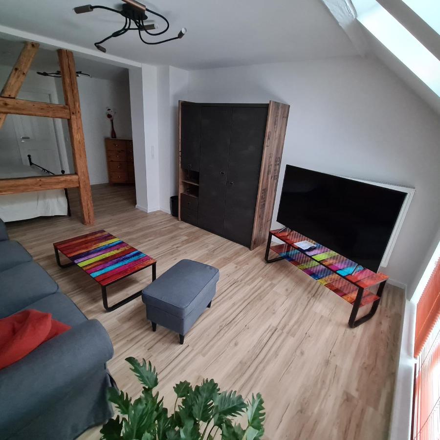 Gaestezimmer Treuen - Bed & Breakfast ภายนอก รูปภาพ