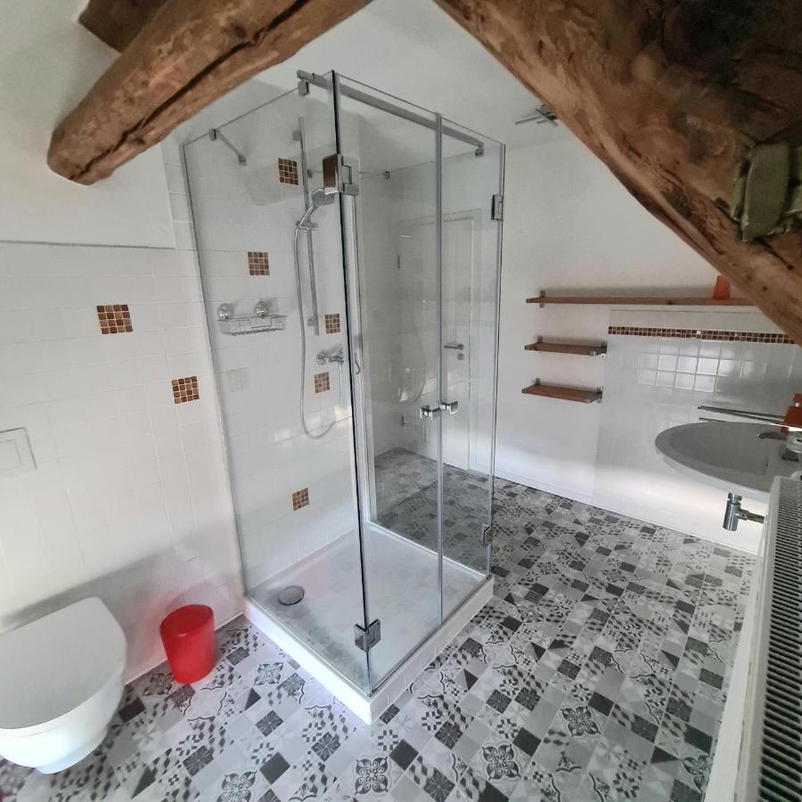 Gaestezimmer Treuen - Bed & Breakfast ภายนอก รูปภาพ
